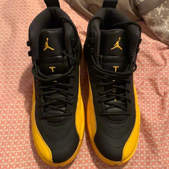 Jordan Other - University gold 12s